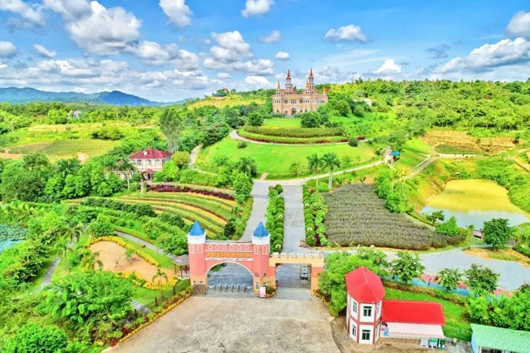 夢幻香山芳香文化園.jpg