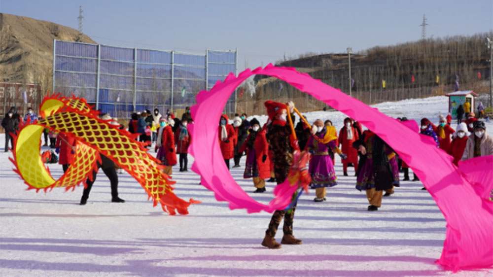 2022年庫爾勒市冬季冰雪旅游活動(dòng)現(xiàn)場.jpg